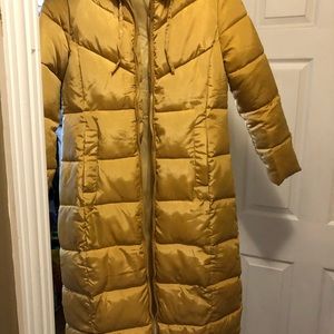New yellow long puffer jacket size small